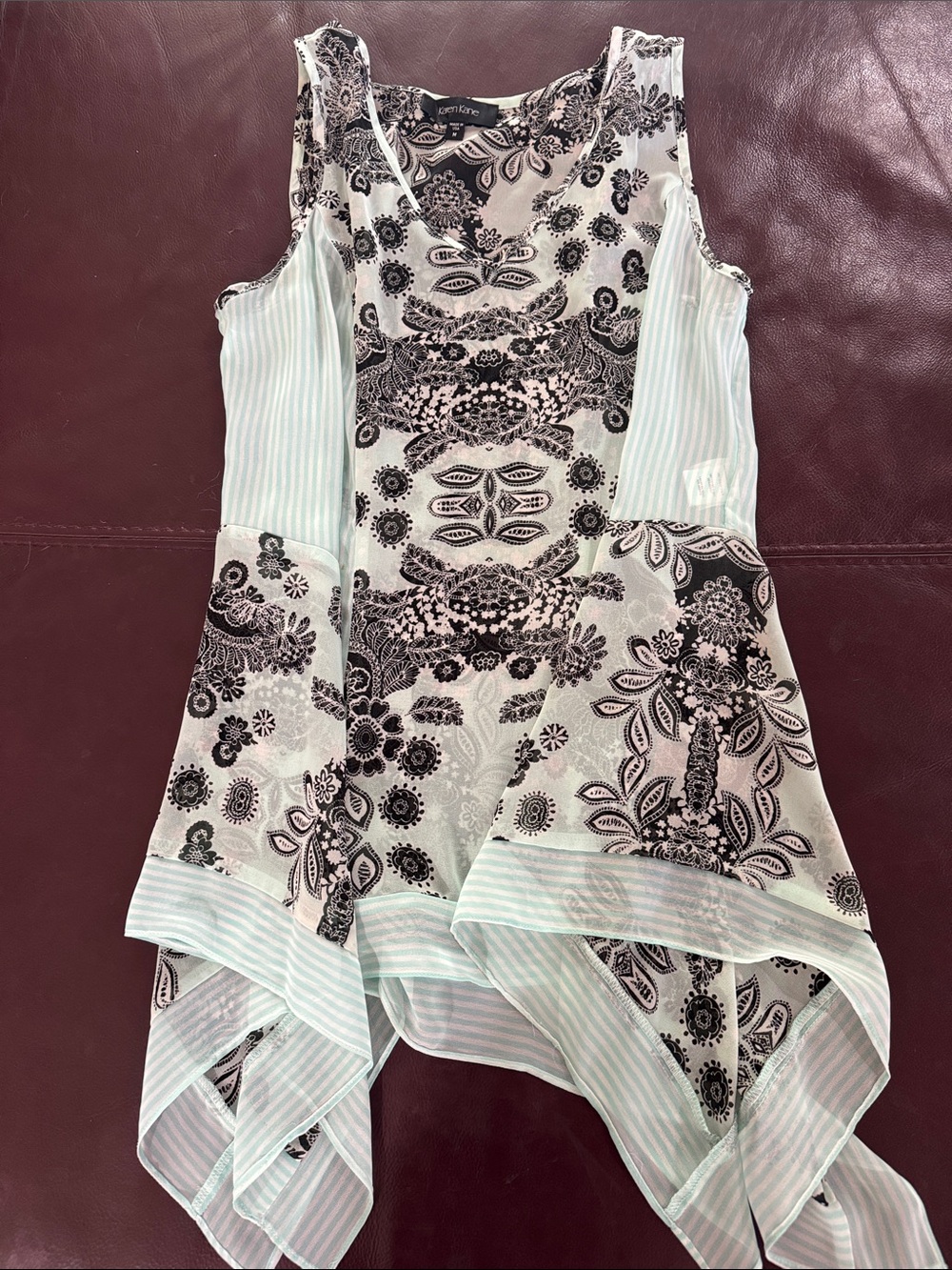 Karen Kane Black and White Floral Paisley Handkerchief-Hem Tank